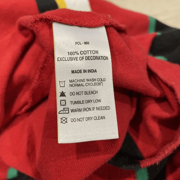 Women's Levi's Cropped Tee Size Medium - Picture 5 of 5